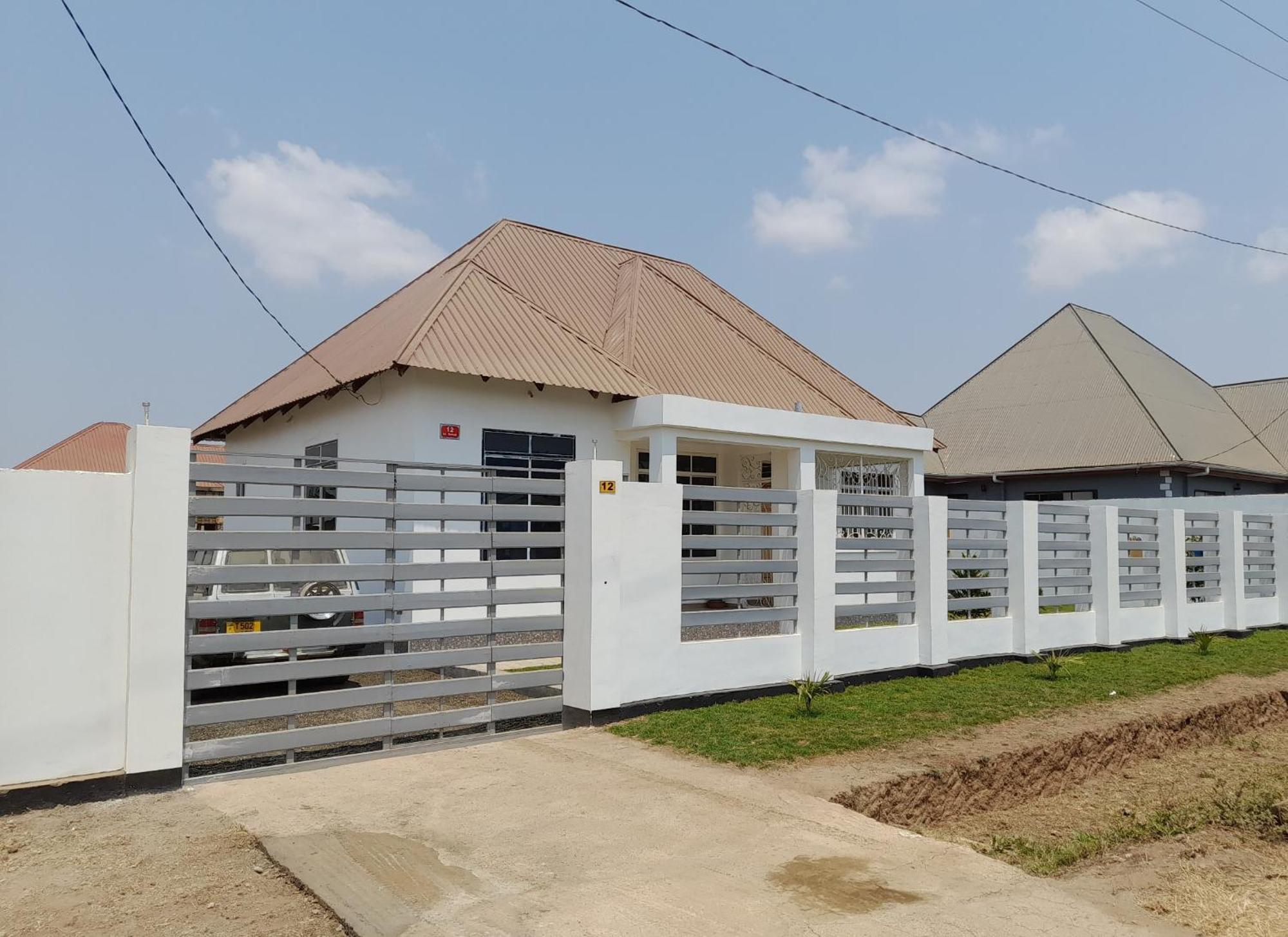 Beskydy Holiday Rentals Mbeya Exterior photo