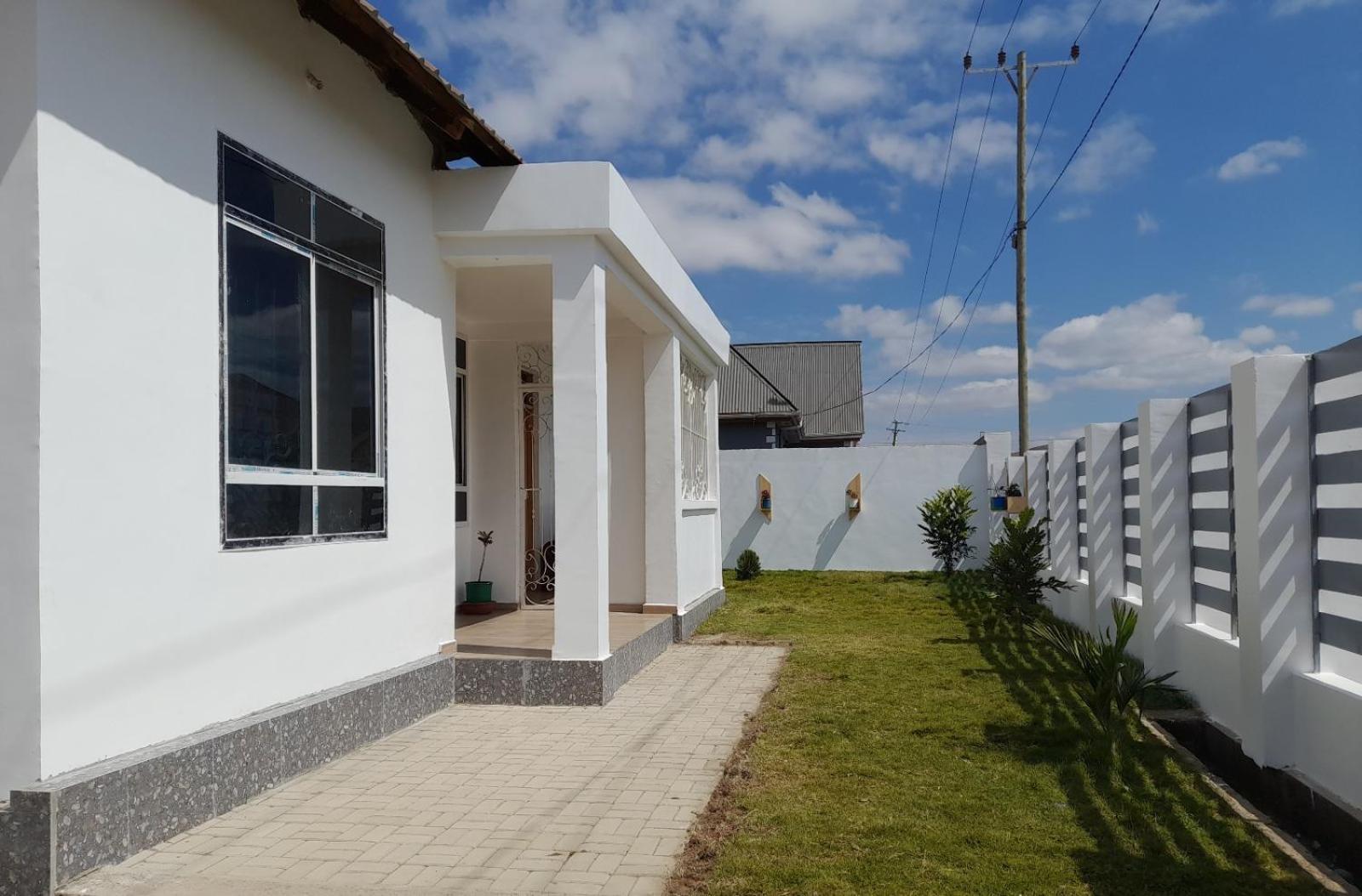 Beskydy Holiday Rentals Mbeya Exterior photo